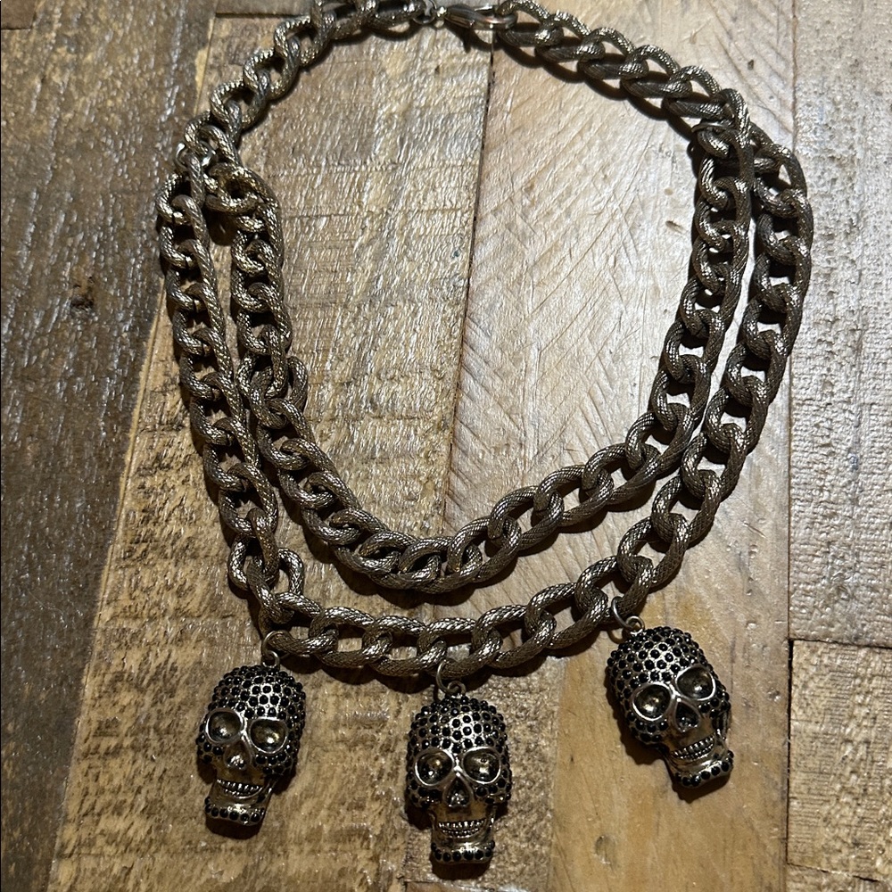 GERARD YOSCA Vintage  Skull Pendant Chain Double Layer Chunky Necklace